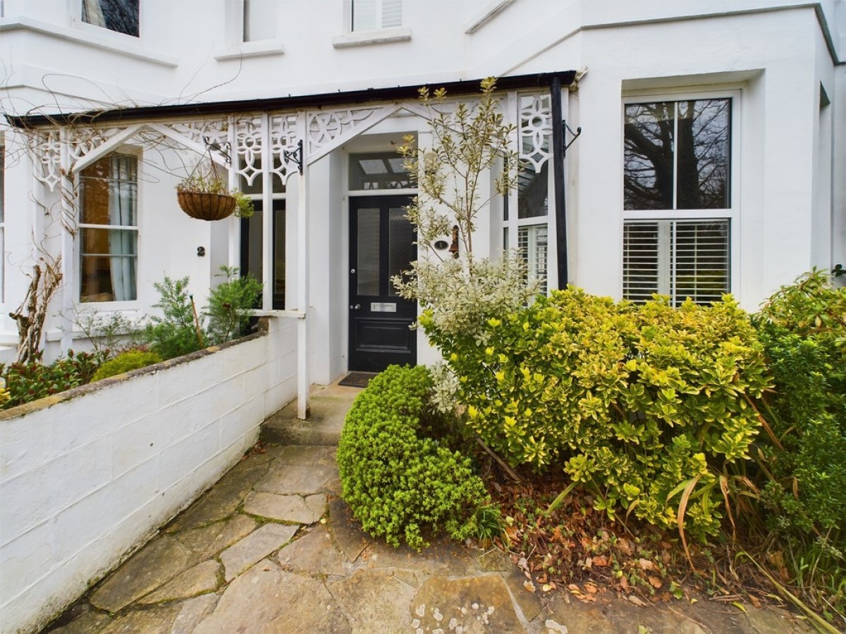 Woodside Terrace, Crapstone