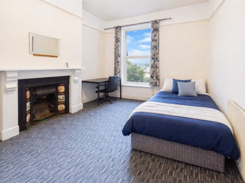 Lisson Grove, Mutley