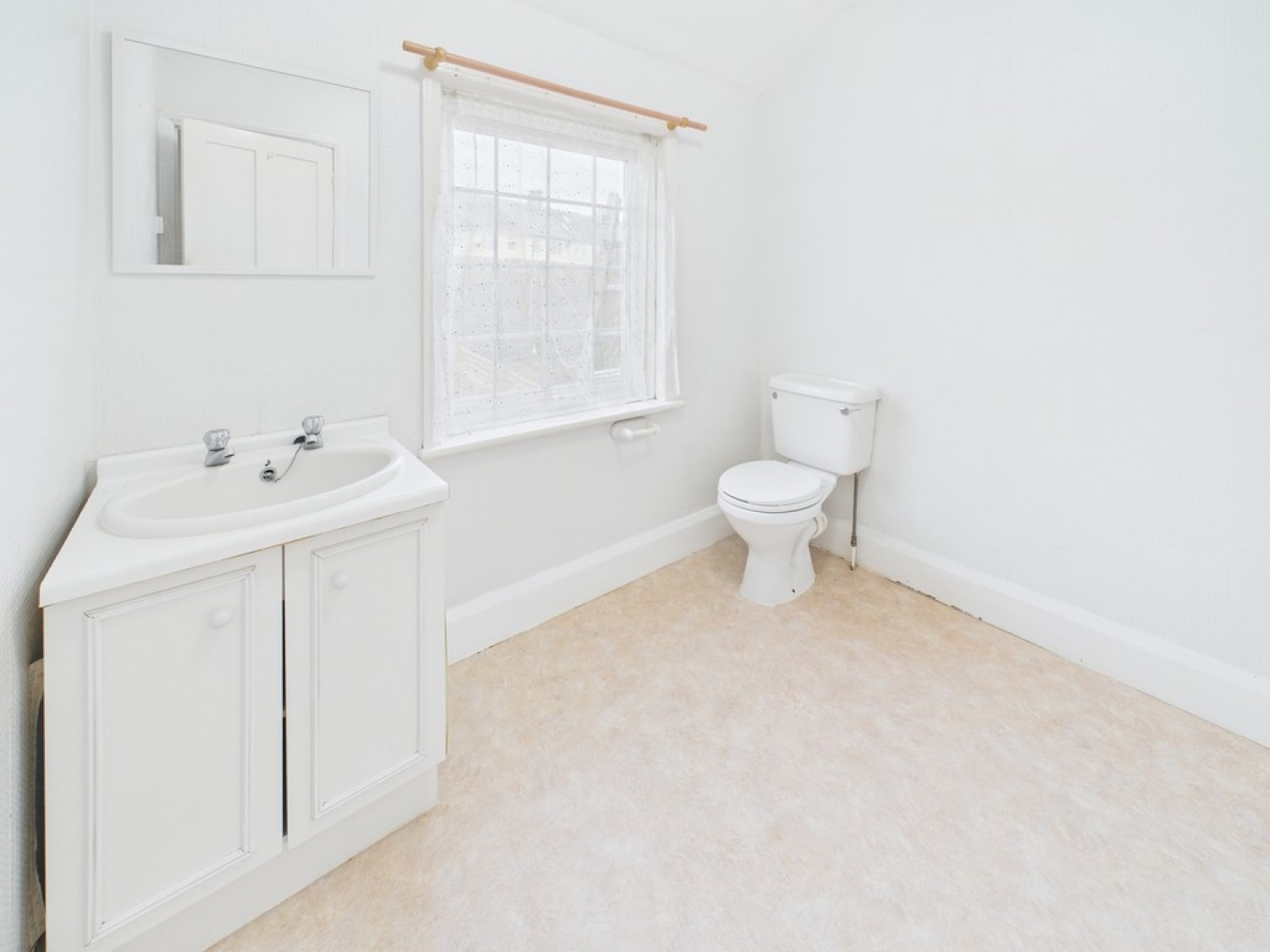 2 bedroom House in Gipsy Lane, Buckfastleigh