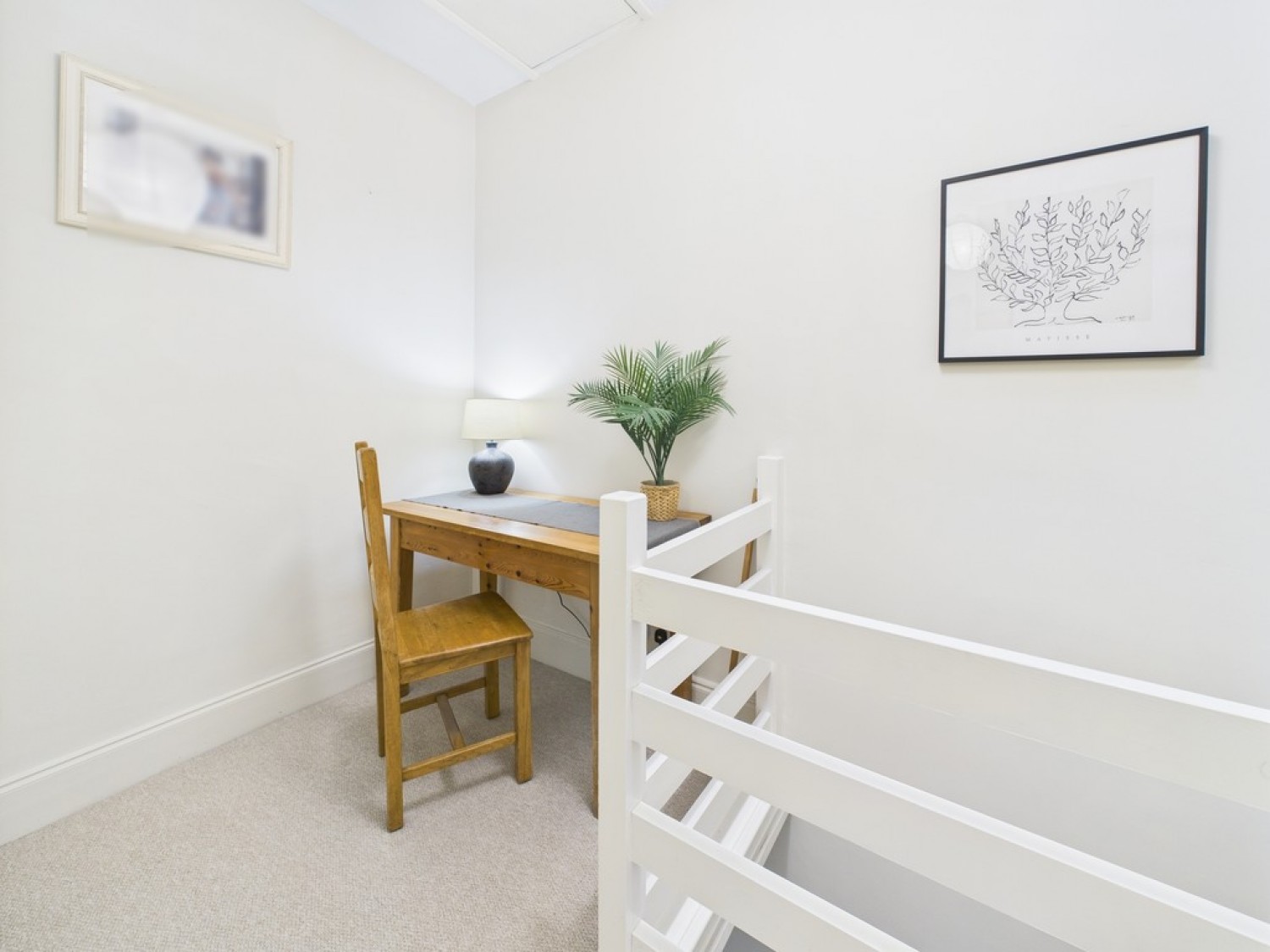 Glendower Road, Peverell
