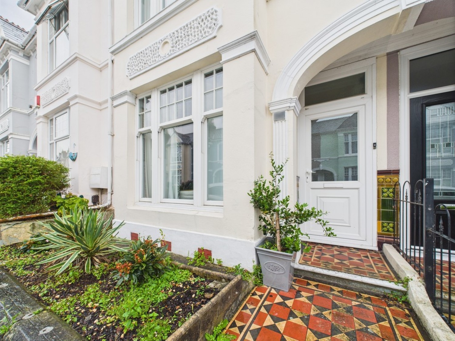 Glendower Road, Peverell