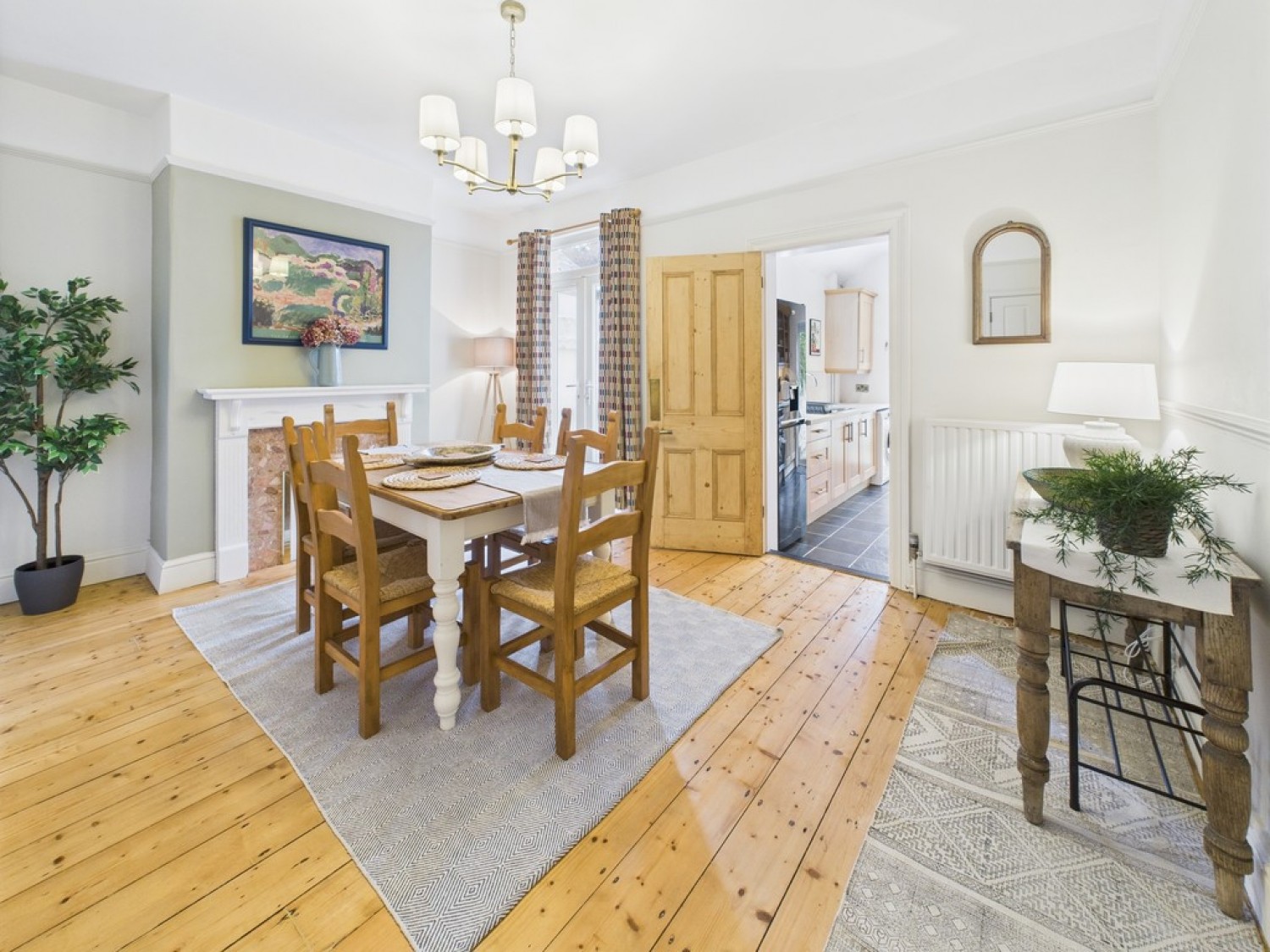 Glendower Road, Peverell