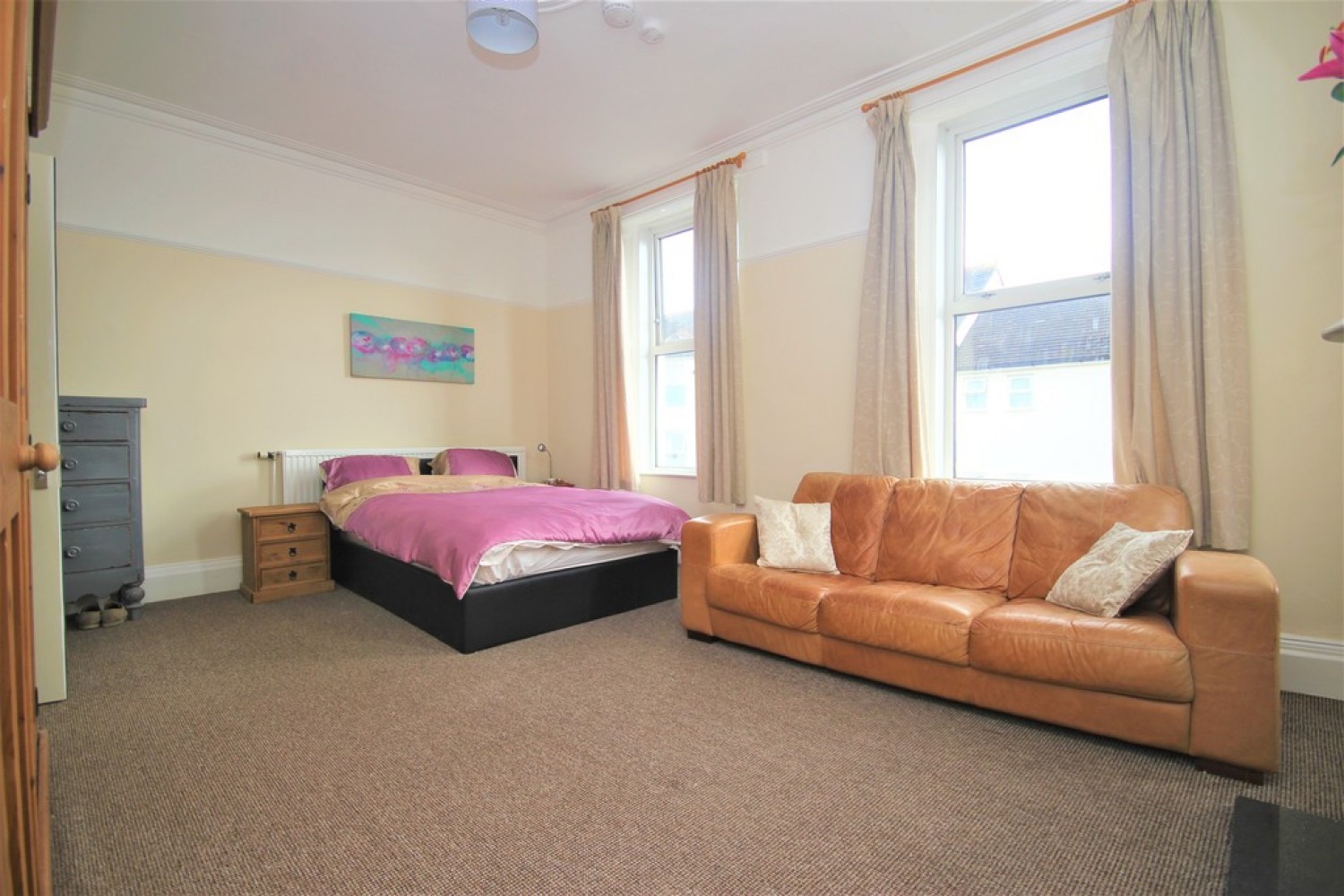 Sea View Terrace, Lipson