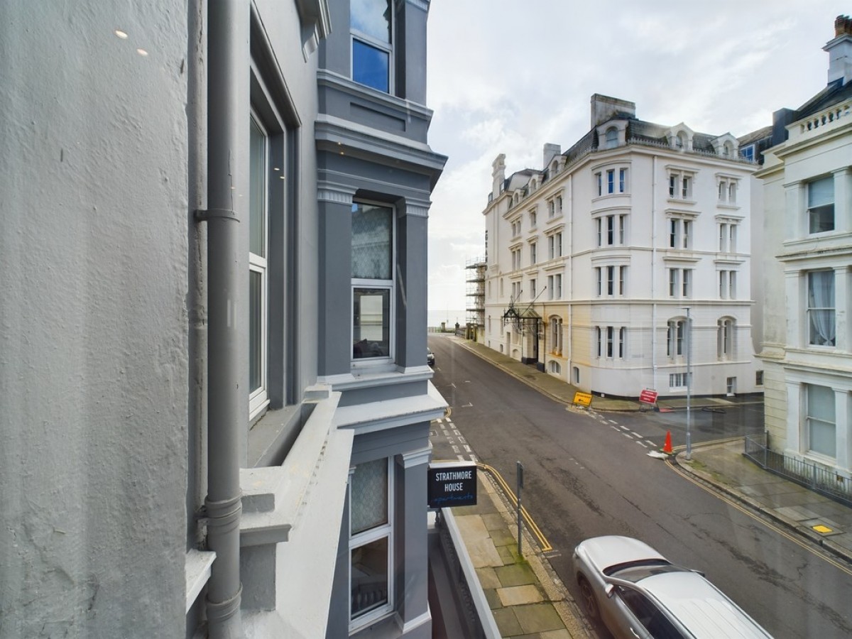 Elliot Street, The Hoe