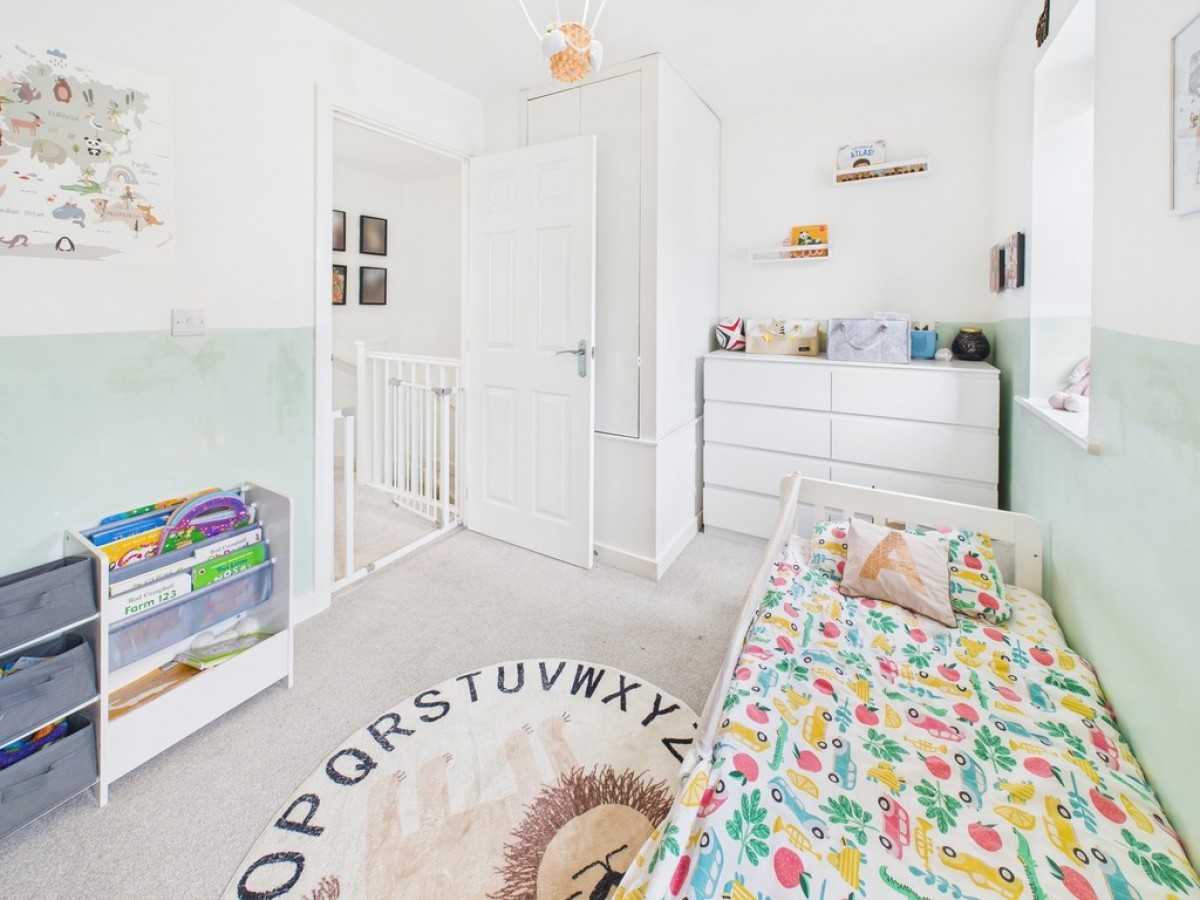 Starling Drive, Palmeston Heights