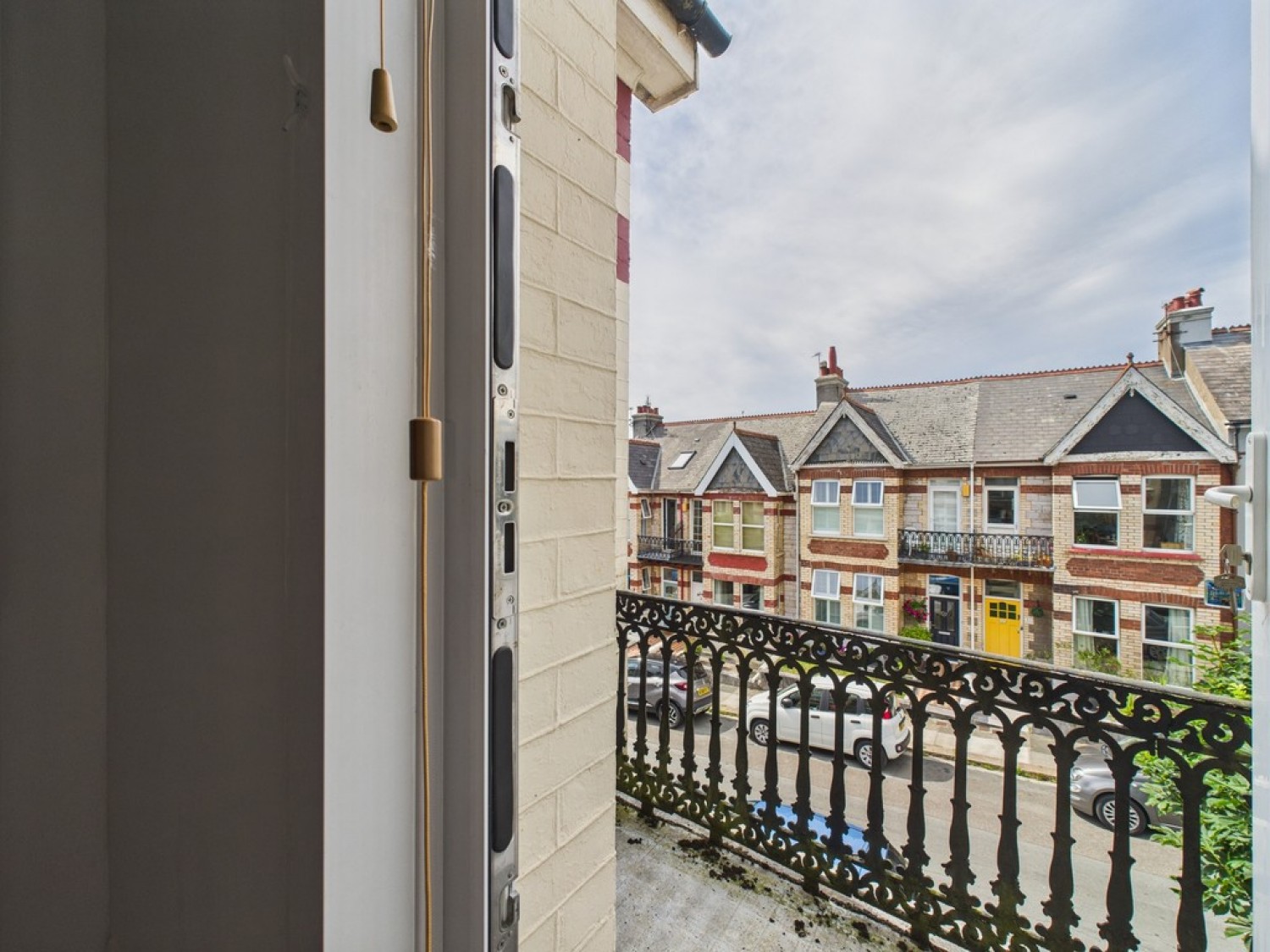 Thornbury Park Avenue, Peverell