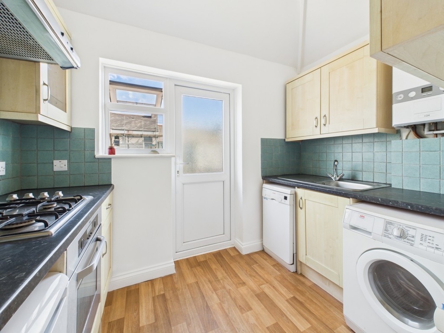 Thornbury Park Avenue, Peverell