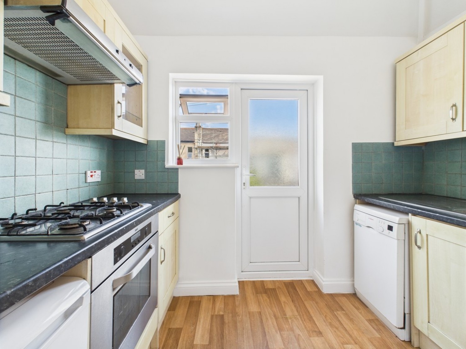 Thornbury Park Avenue, Peverell