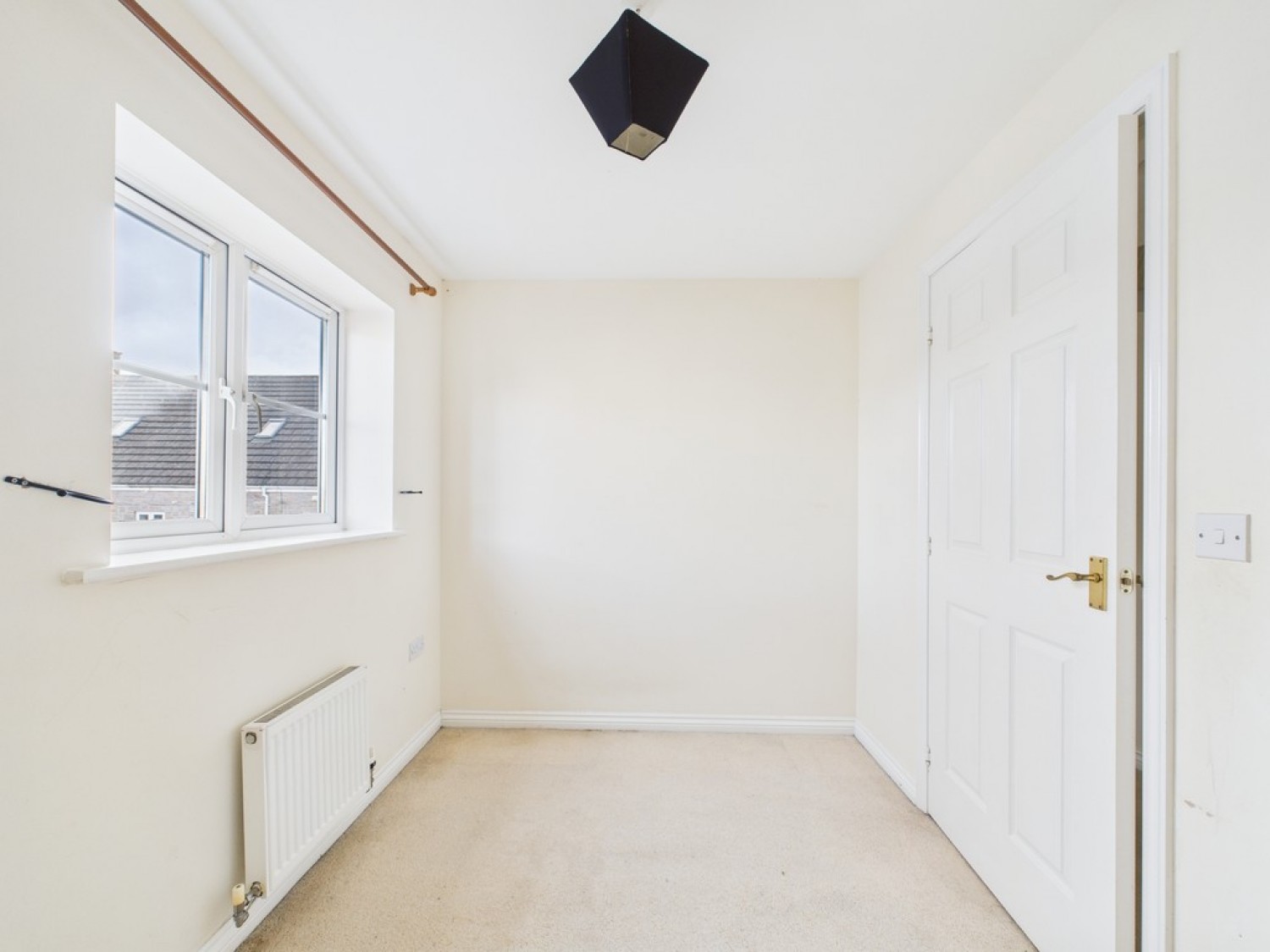 2 bedroom Flat for Sale Barlow Gardens, Beacon Park
