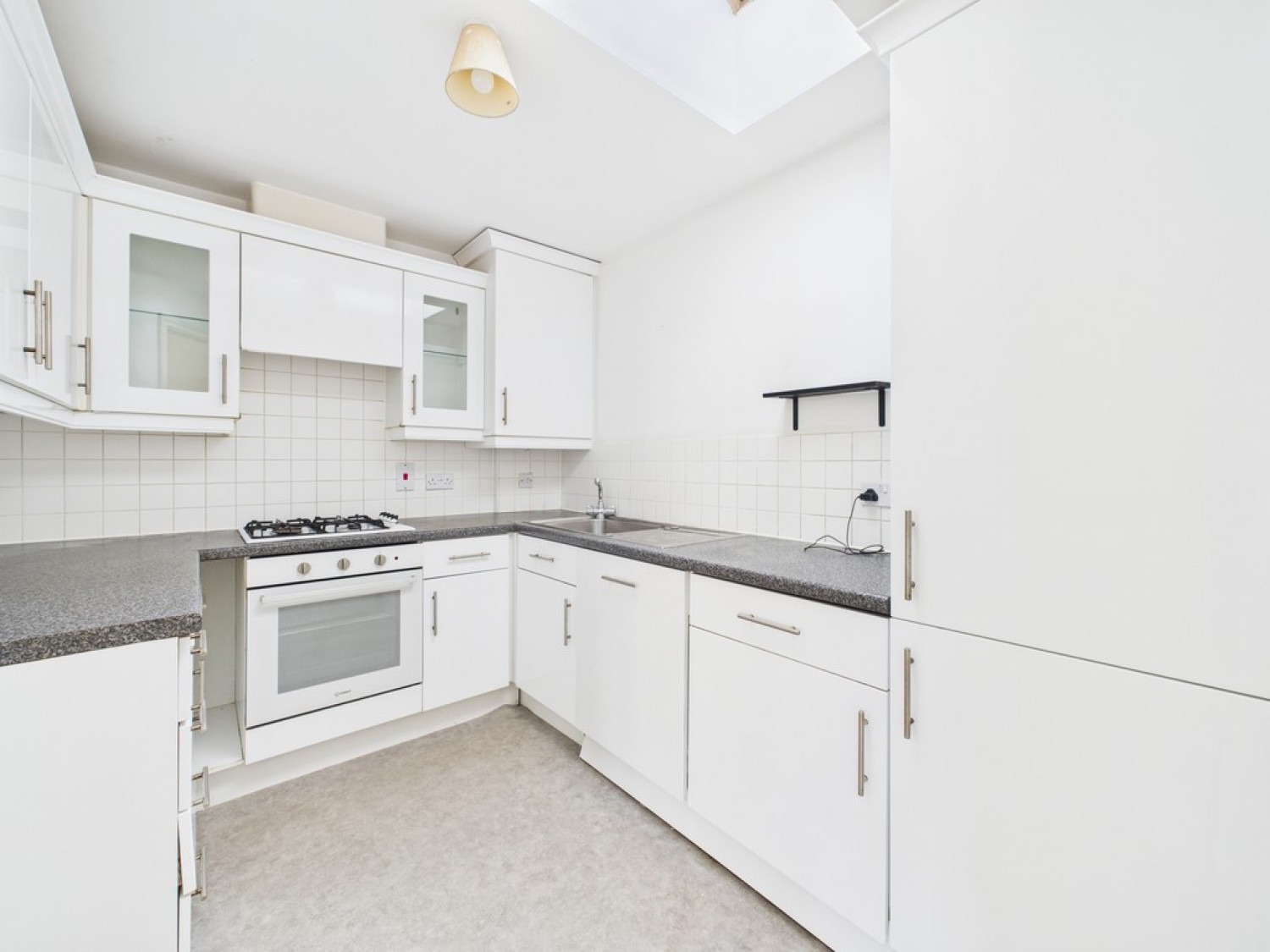 2 bedroom Flat for Sale Barlow Gardens, Beacon Park