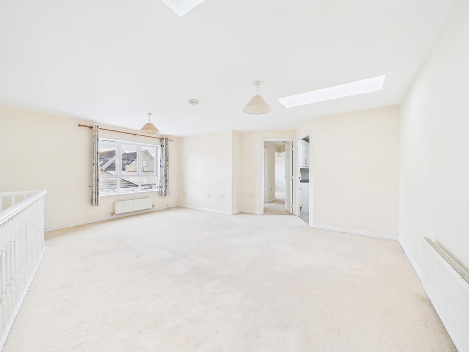 2 bedroom Flat for Sale Barlow Gardens, Beacon Park