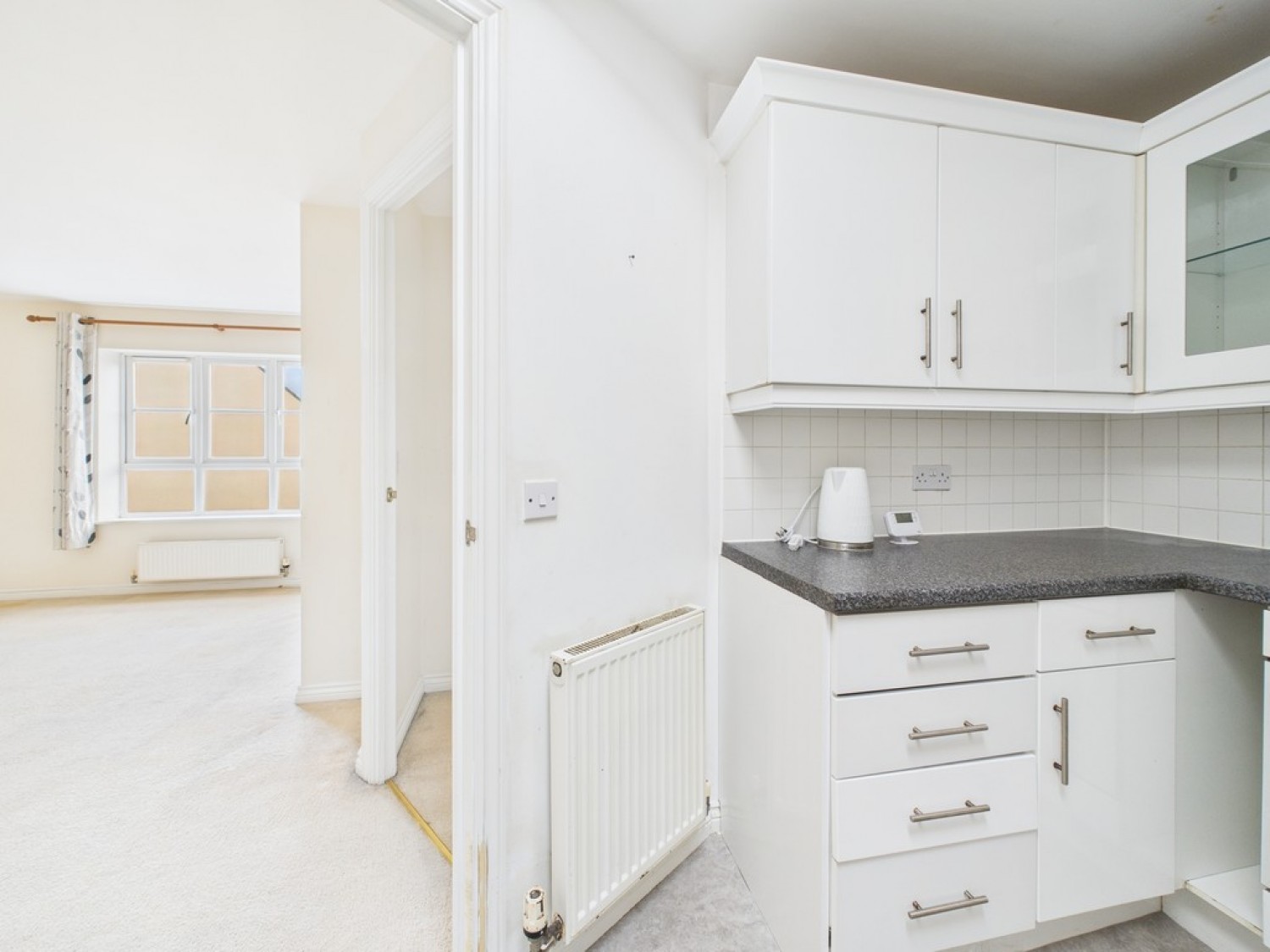 2 bedroom Flat for Sale Barlow Gardens, Beacon Park
