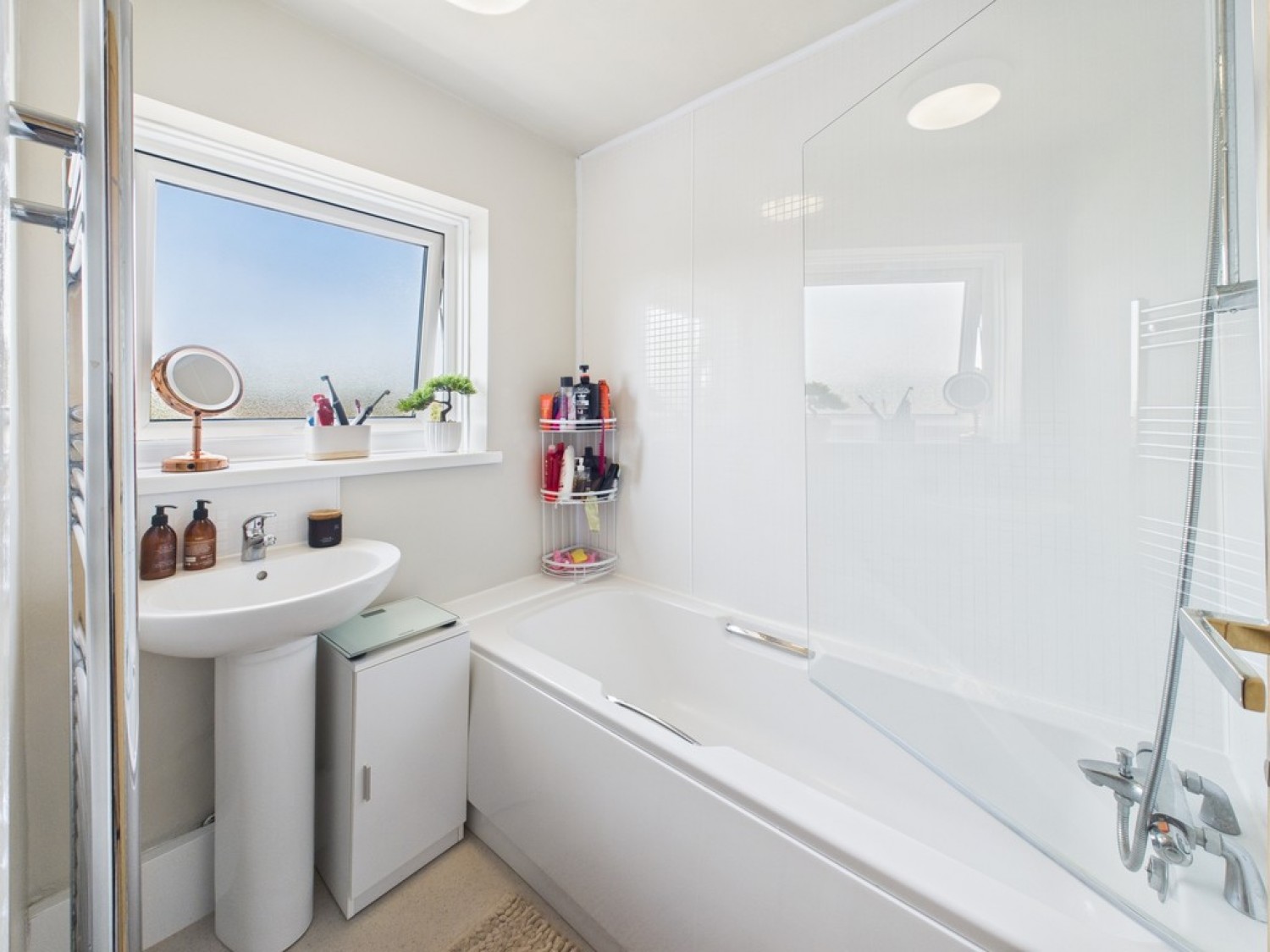 Conrad Road, Manadon