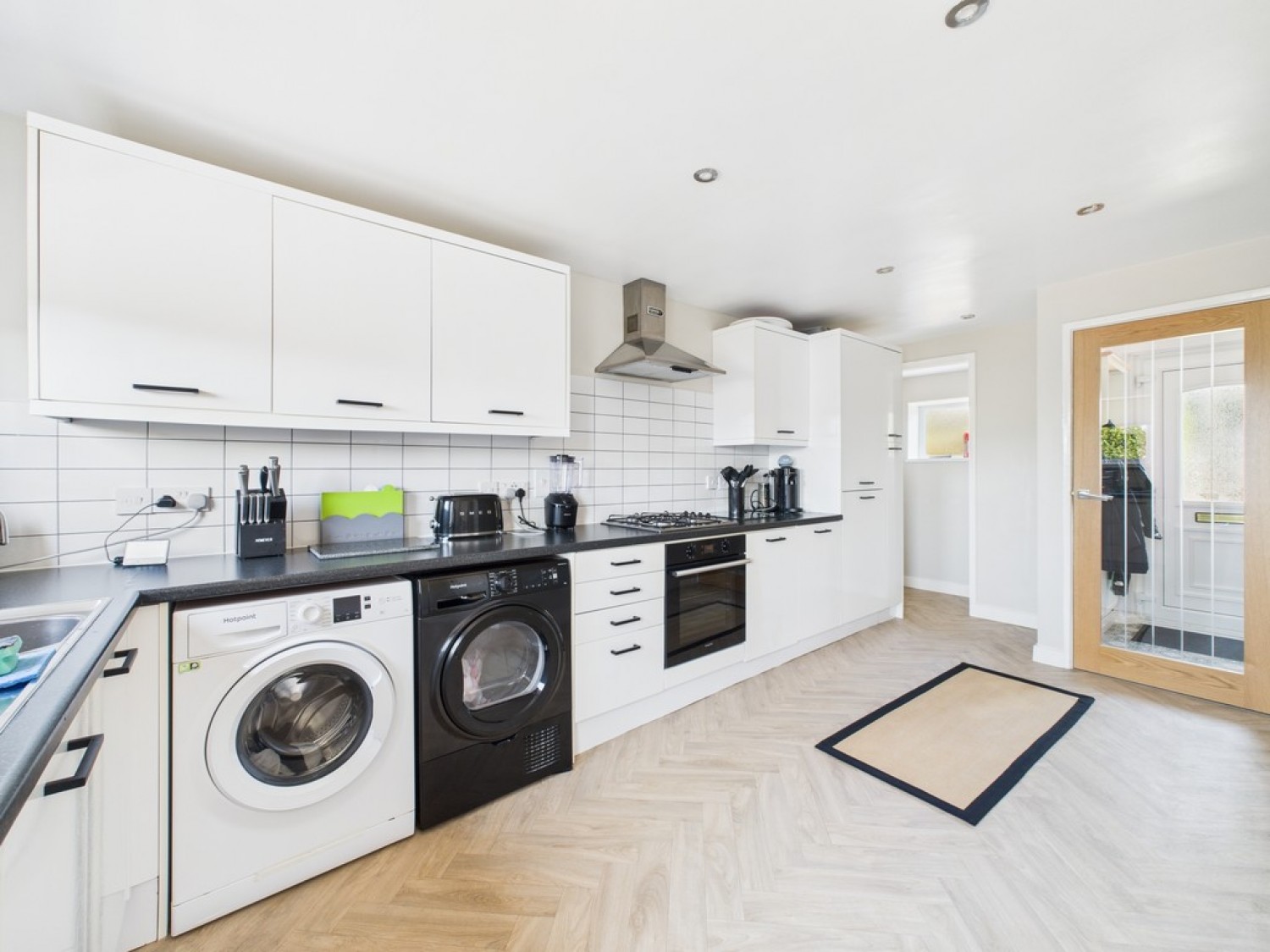 Conrad Road, Manadon