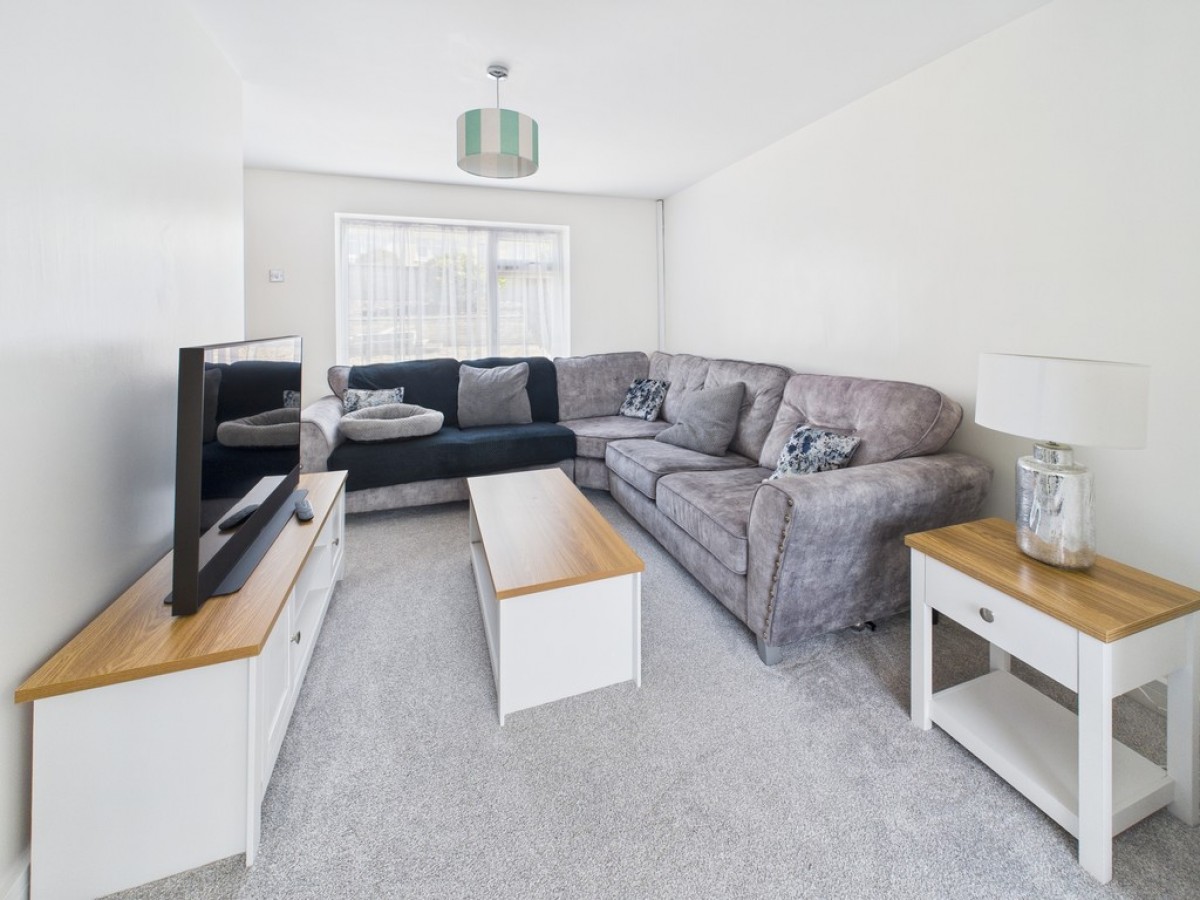 Conrad Road, Manadon