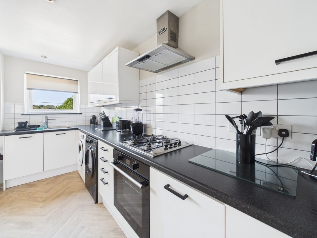 Conrad Road, Manadon