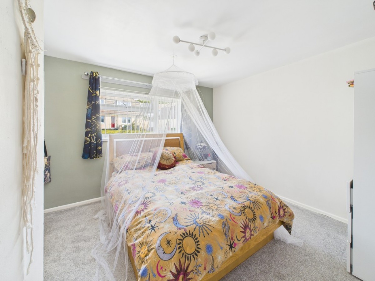 Conrad Road, Manadon