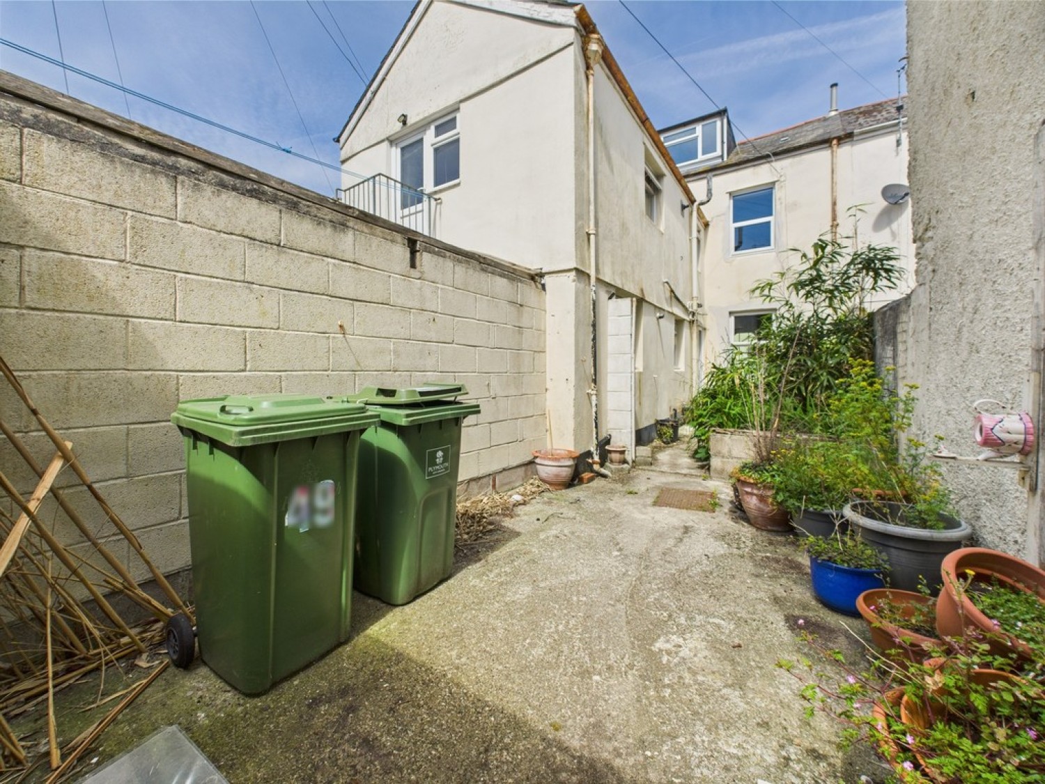 Adelaide Street, Stonehouse