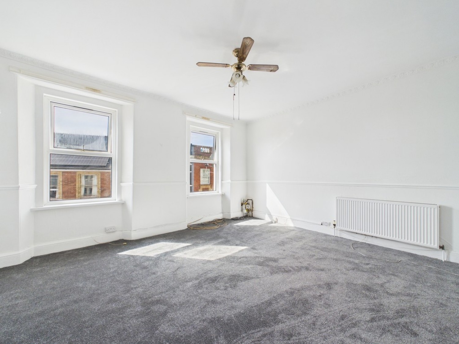 2 bedroom Flat for Letting Devonport Road, Stoke Village