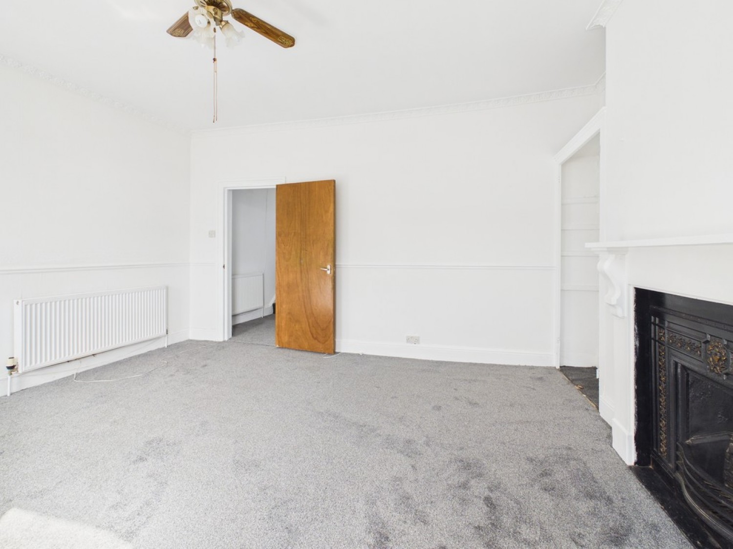 2 bedroom Flat for Letting Devonport Road, Stoke Village