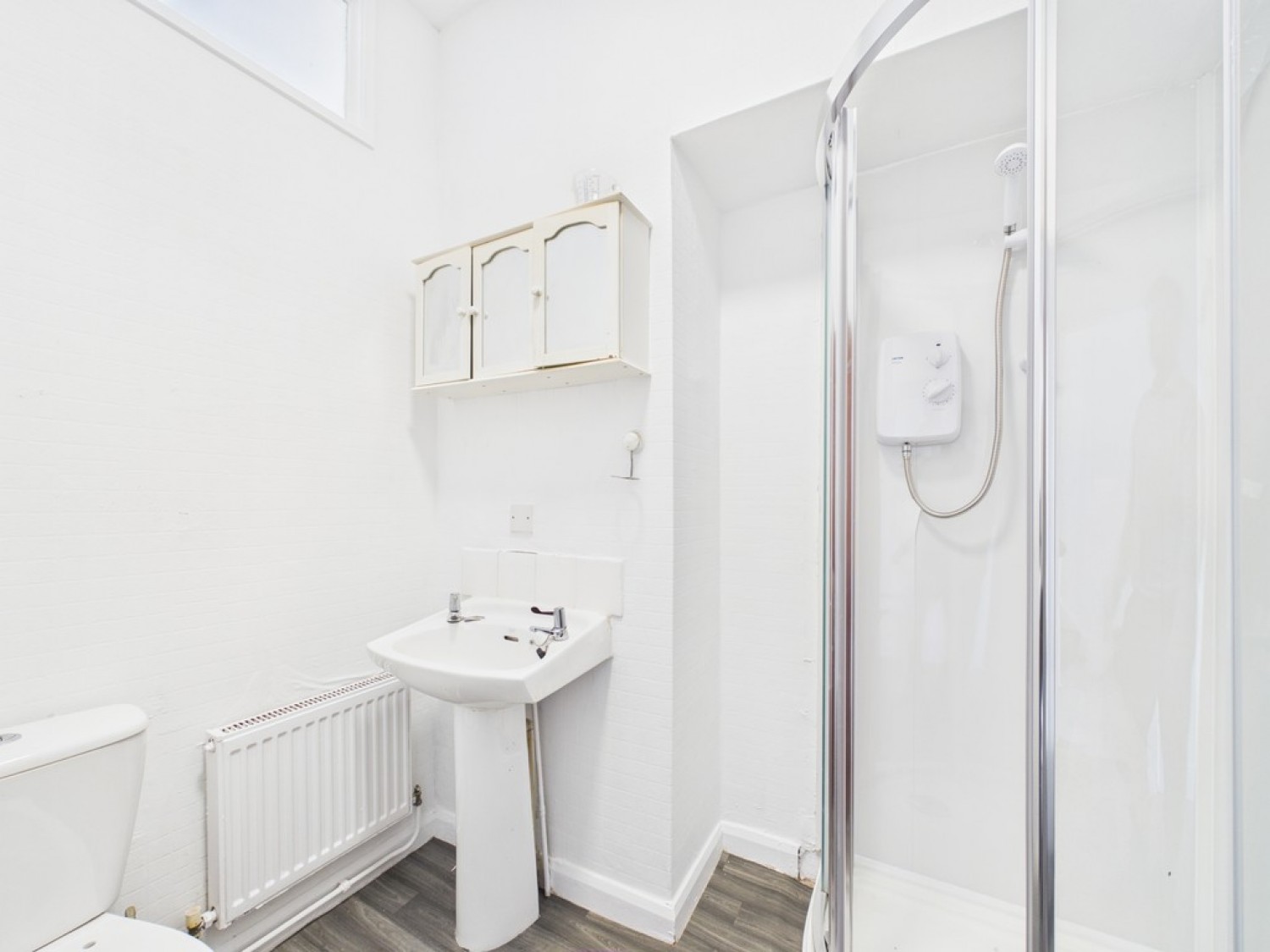 2 bedroom Flat for Letting Devonport Road, Stoke Village