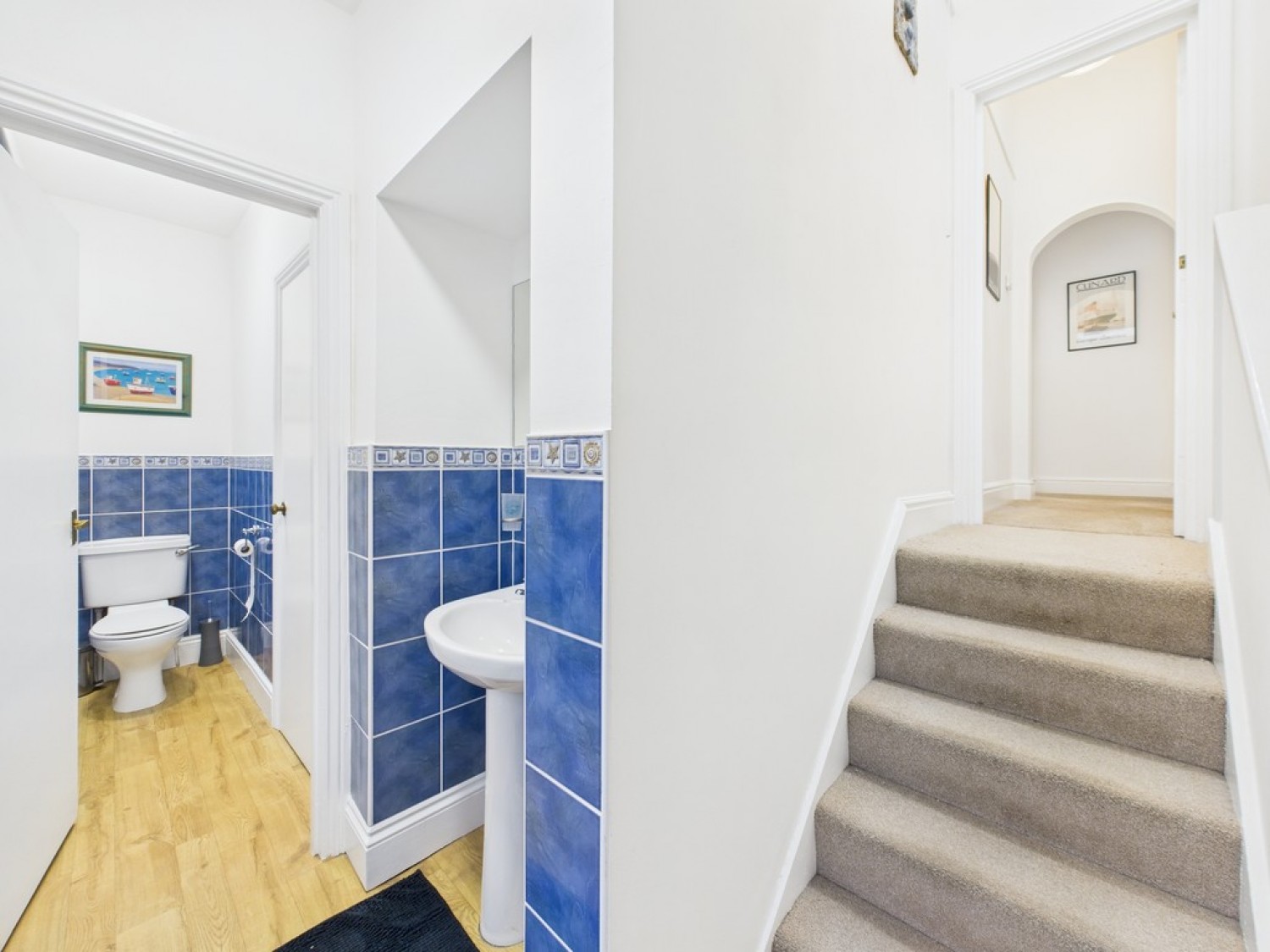 Queens Gate Villas, Lipson