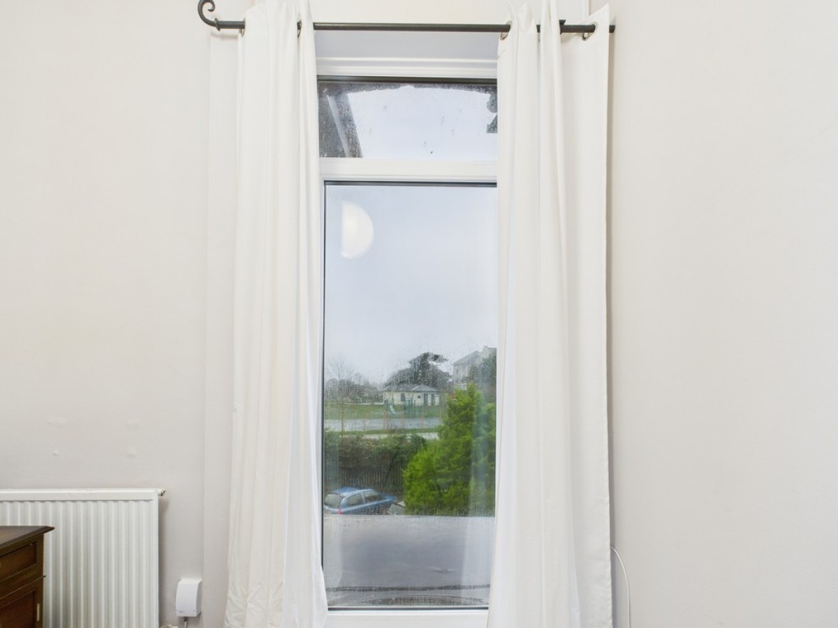 Queens Gate Villas, Lipson