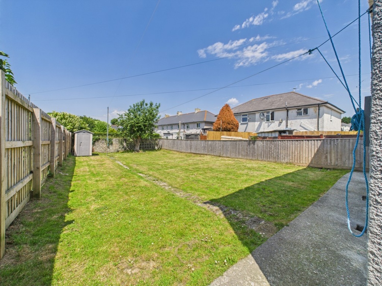 Henderson Place, Ford