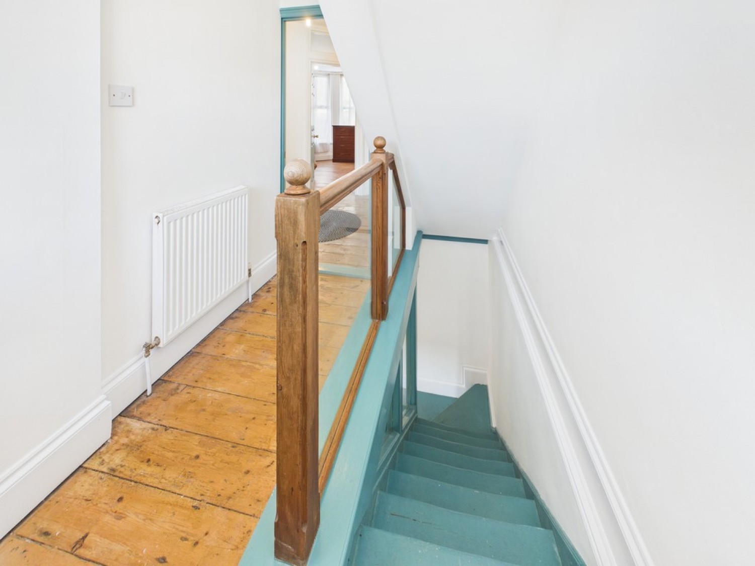 2 bedroom Flat for Letting Neath Road, St Judes