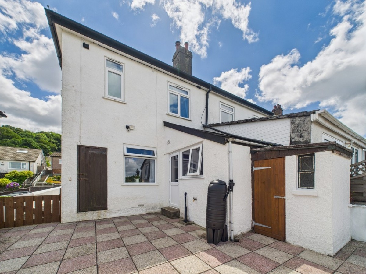 Merafield Road, Underwood