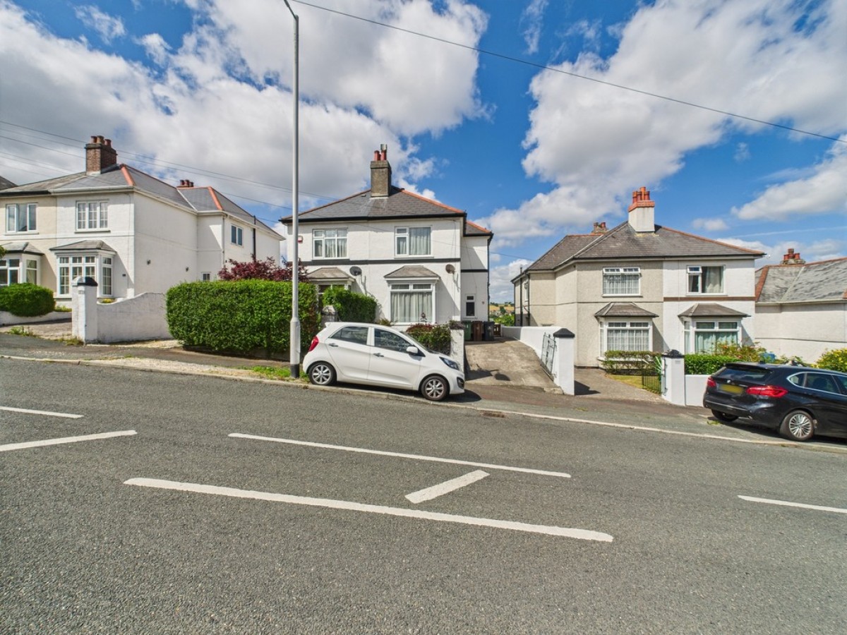 Merafield Road, Underwood