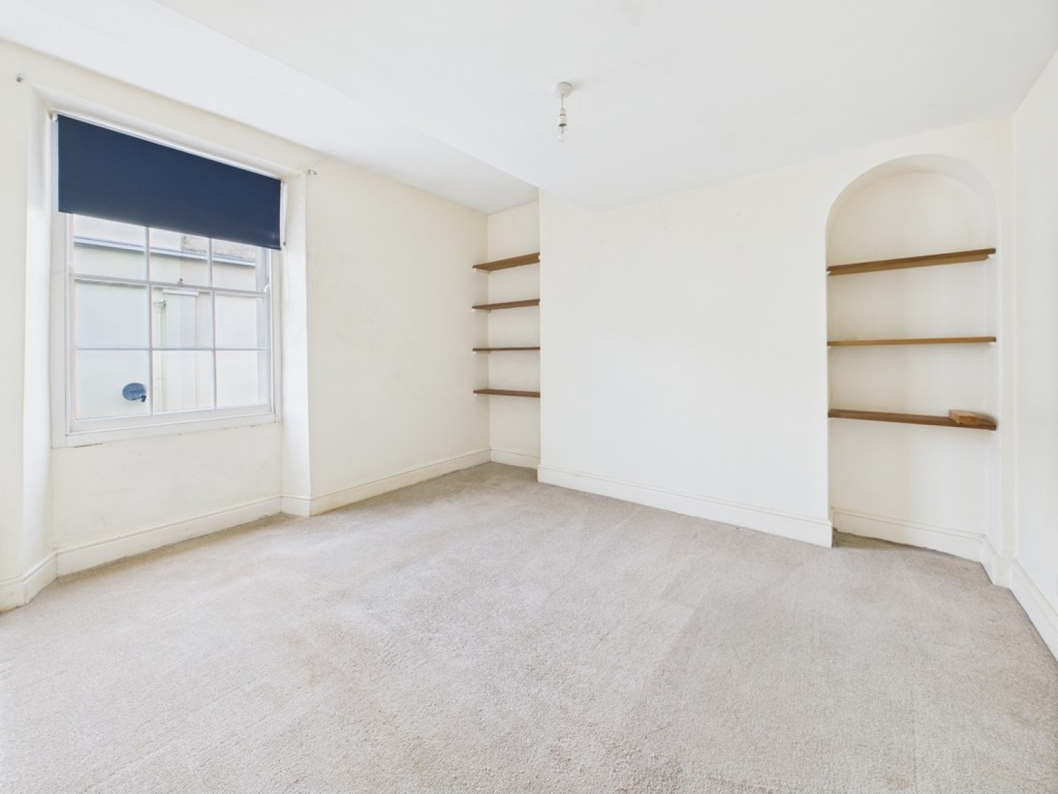3 bedroom Flat for Sale Adelaide Street, Stonehouse