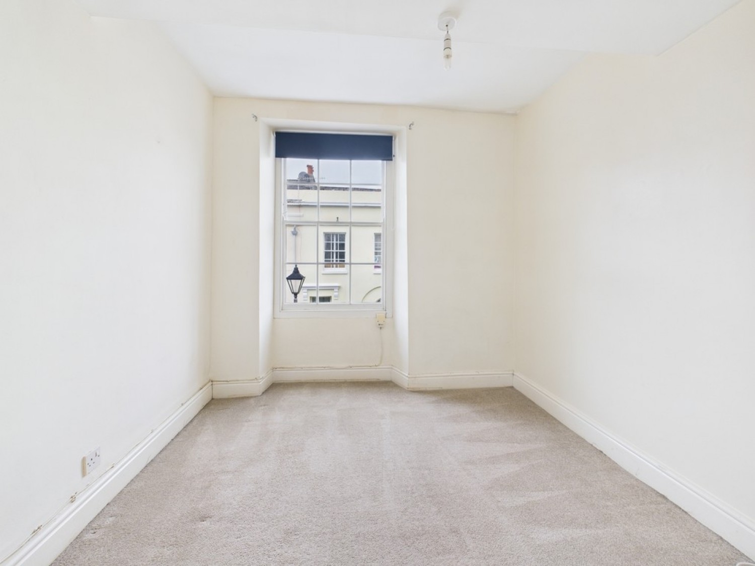 3 bedroom Flat for Sale Adelaide Street, Stonehouse