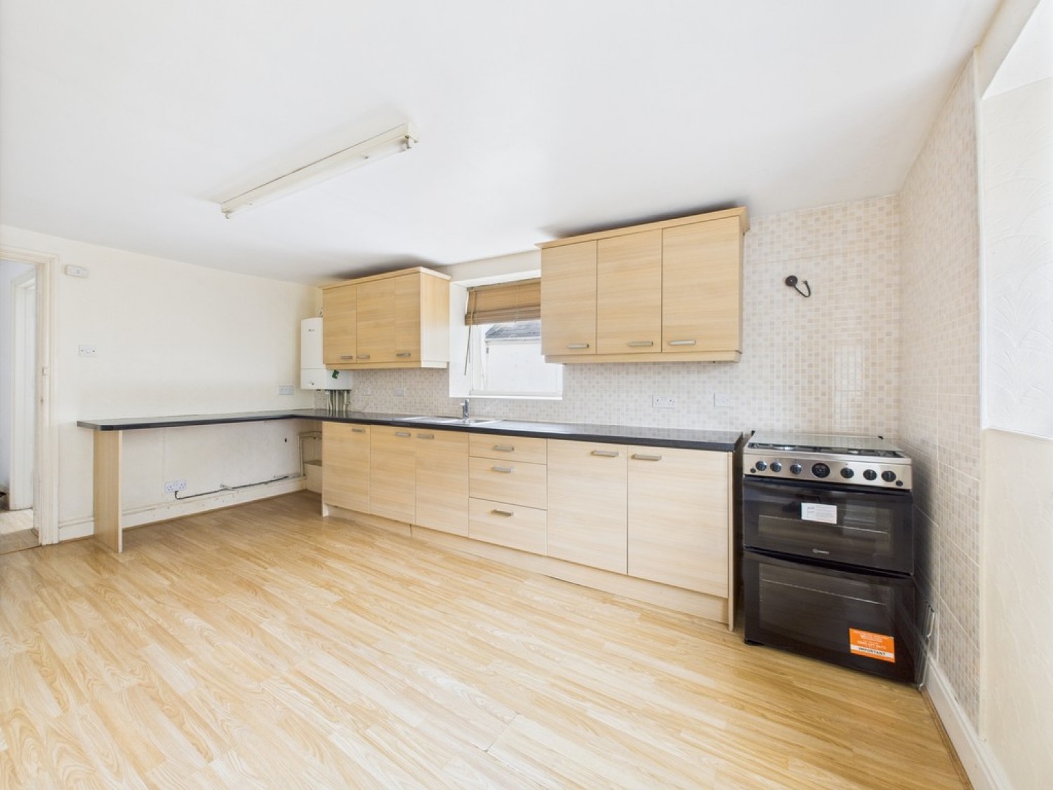 3 bedroom Flat for Sale Adelaide Street, Stonehouse