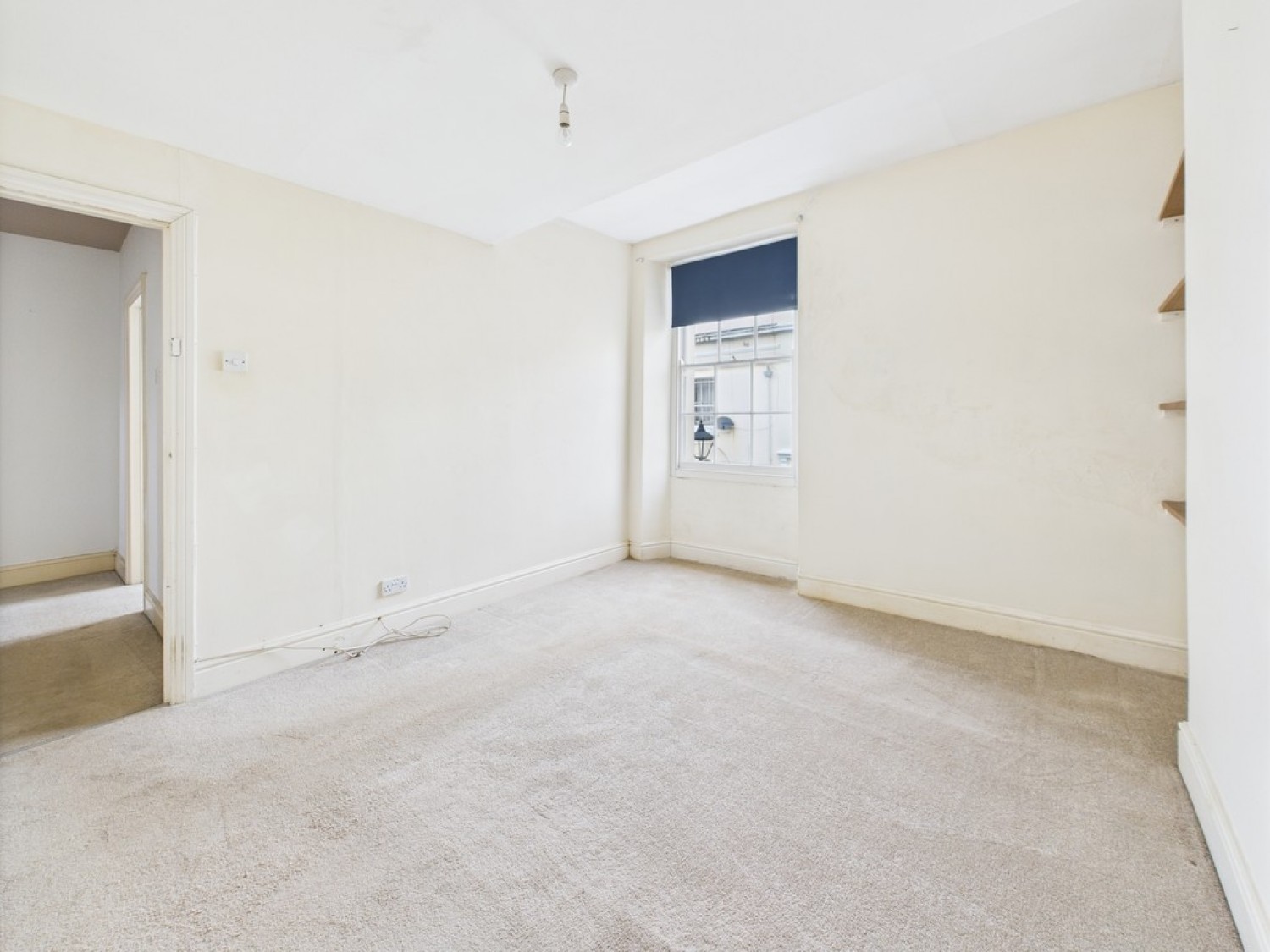 3 bedroom Flat for Sale Adelaide Street, Stonehouse