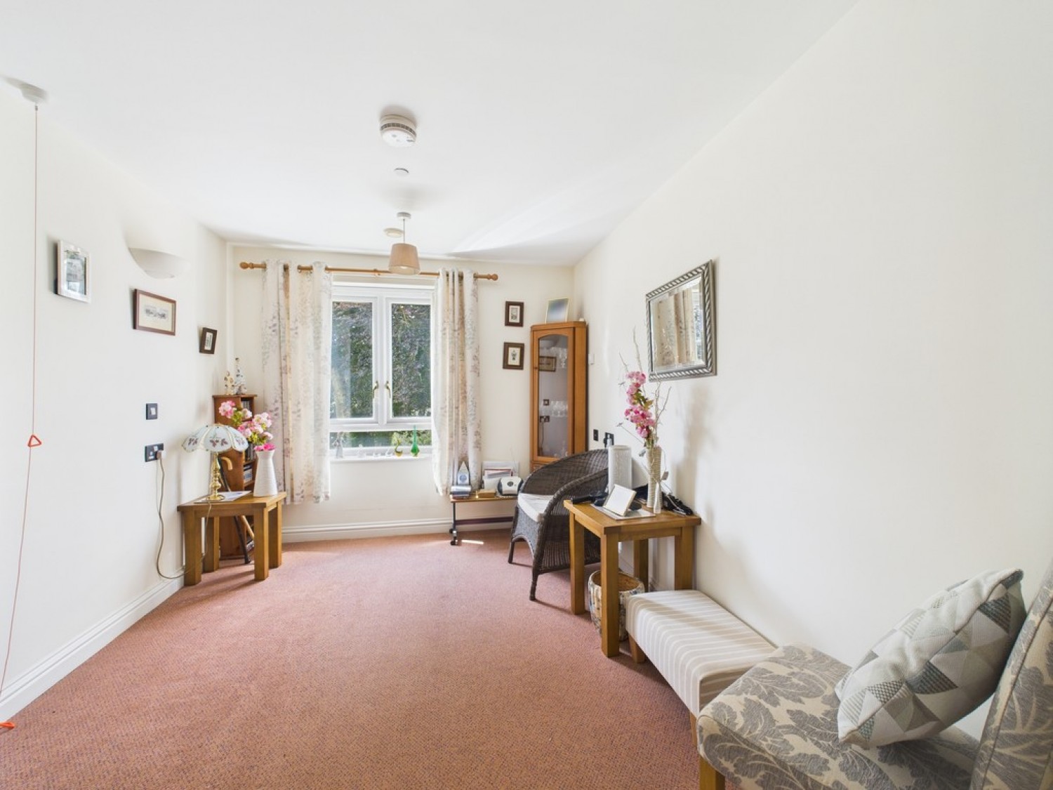 Flat 11 The Rise, 35 George Lane