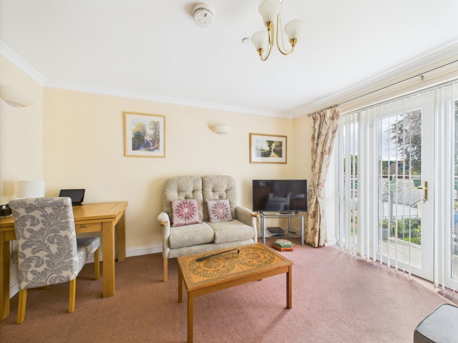 Flat 11 The Rise, 35 George Lane