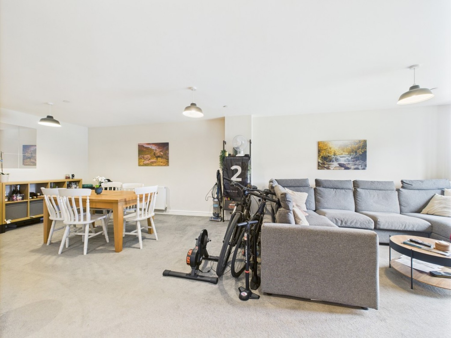 Arundel Crescent, Stonehouse