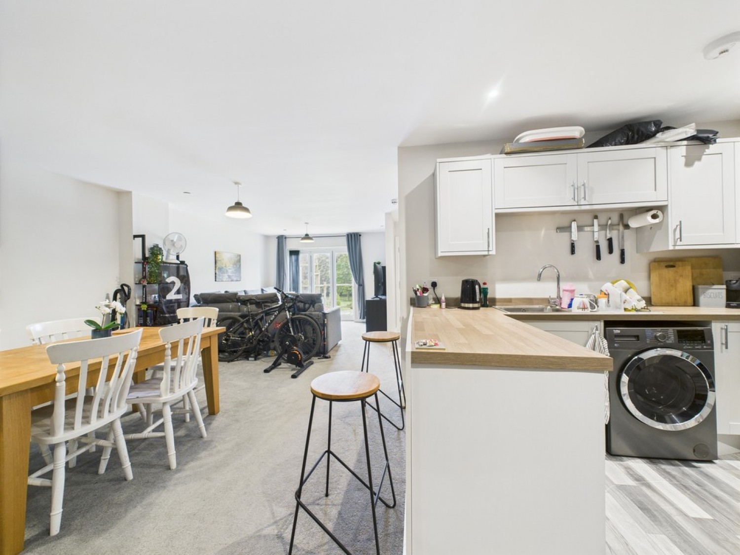 Arundel Crescent, Stonehouse