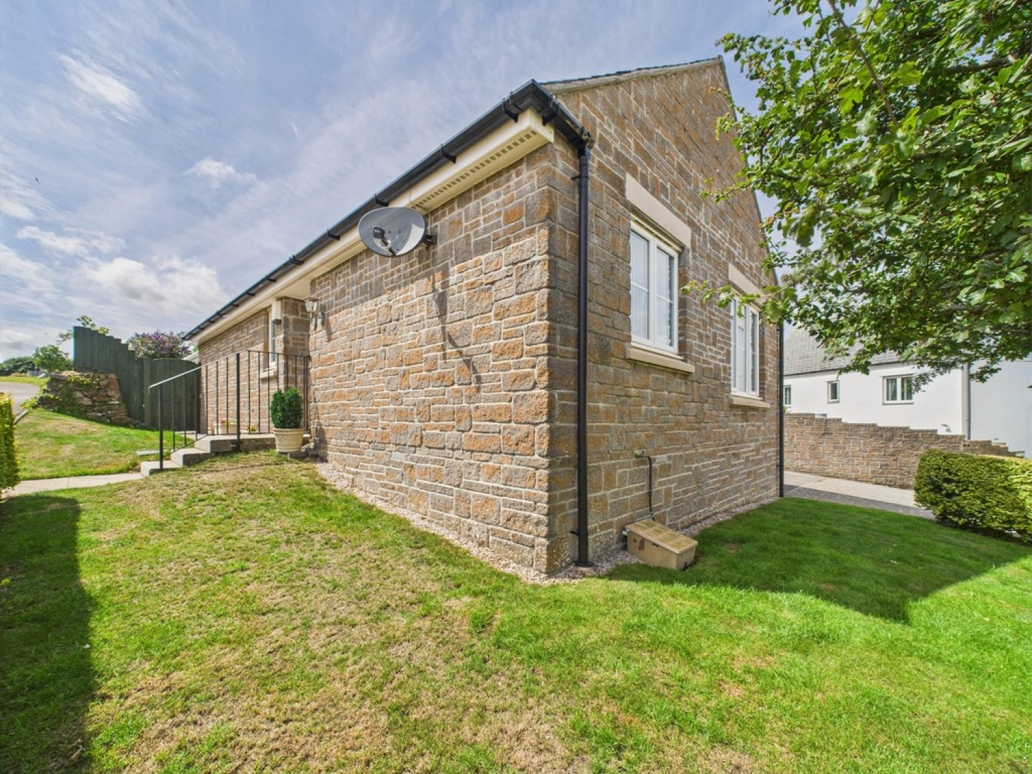 Goldfinch Grove, Pillmere, Saltash