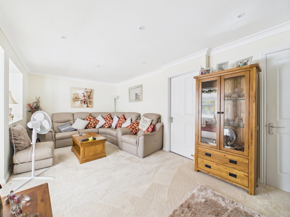Goldfinch Grove, Pillmere, Saltash