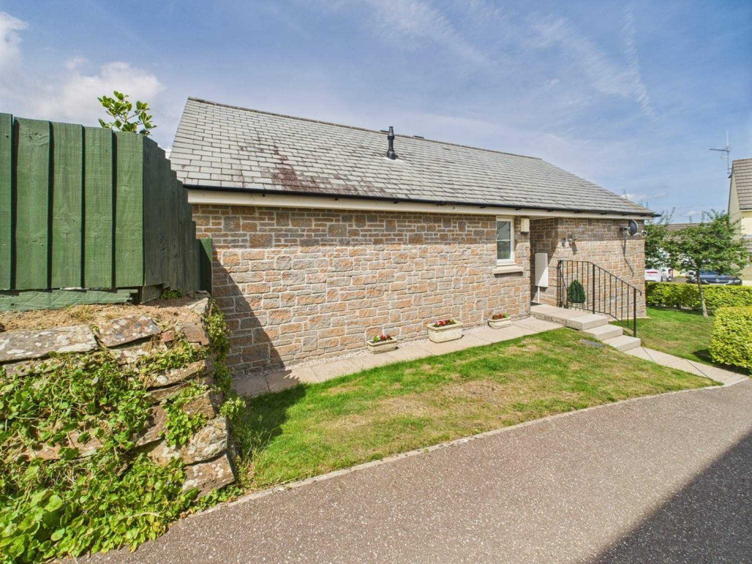 Goldfinch Grove, Pillmere, Saltash