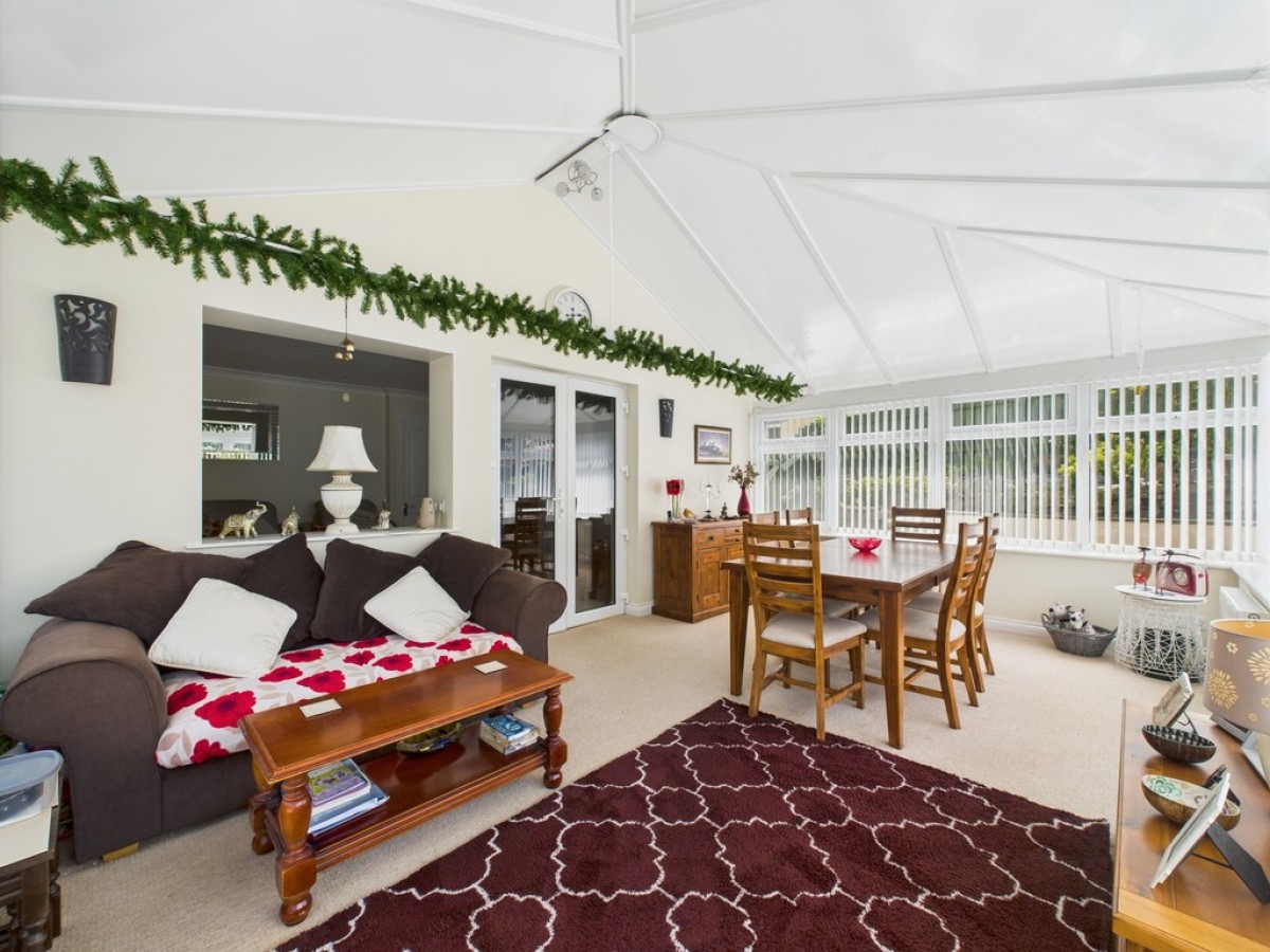 Goldfinch Grove, Pillmere, Saltash