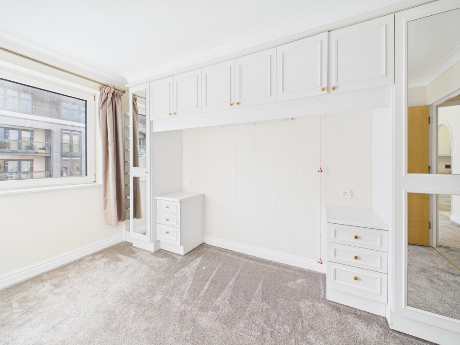 1 bedroom Flat for Sale Regent Street, City Centre