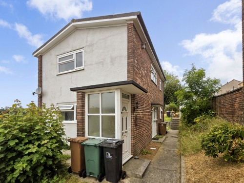 Middlefield Road, Southway