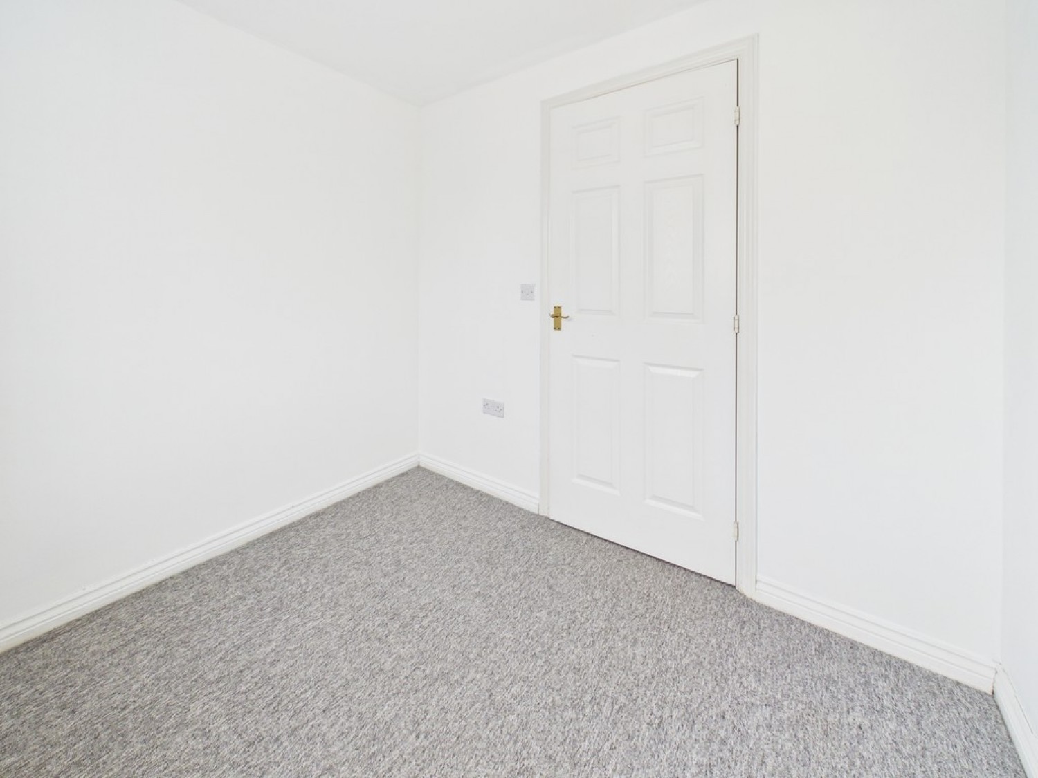 2 bedroom Flat for Sale Barlow Gardens, Beacon Park