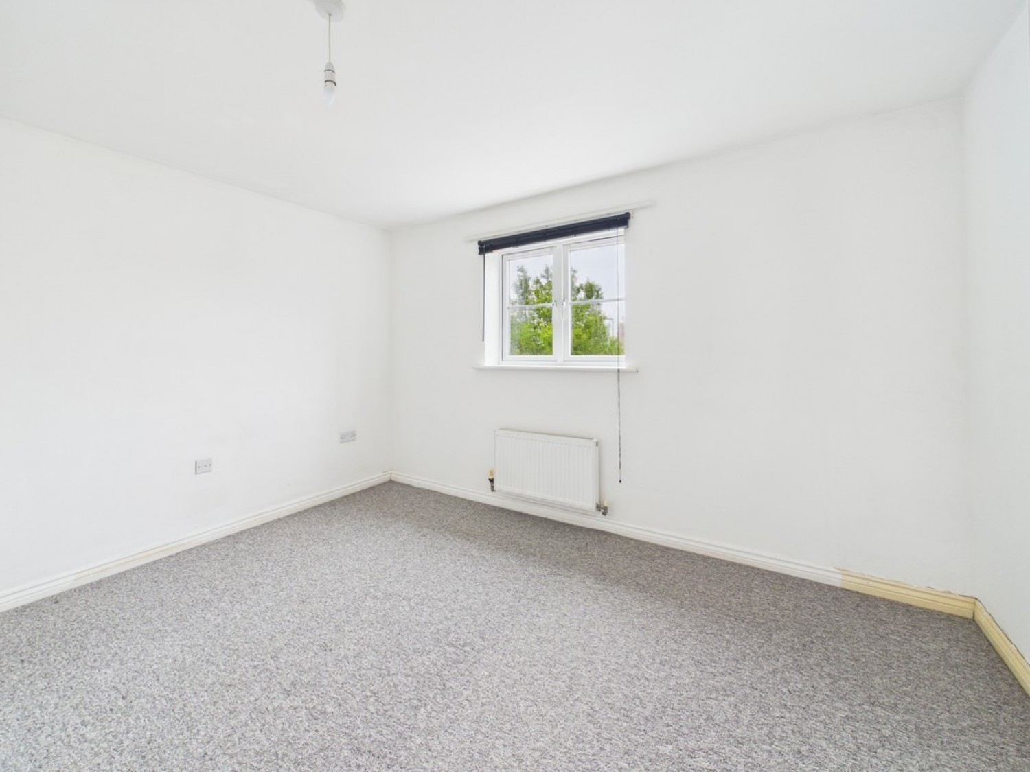 2 bedroom Flat for Sale Barlow Gardens, Beacon Park
