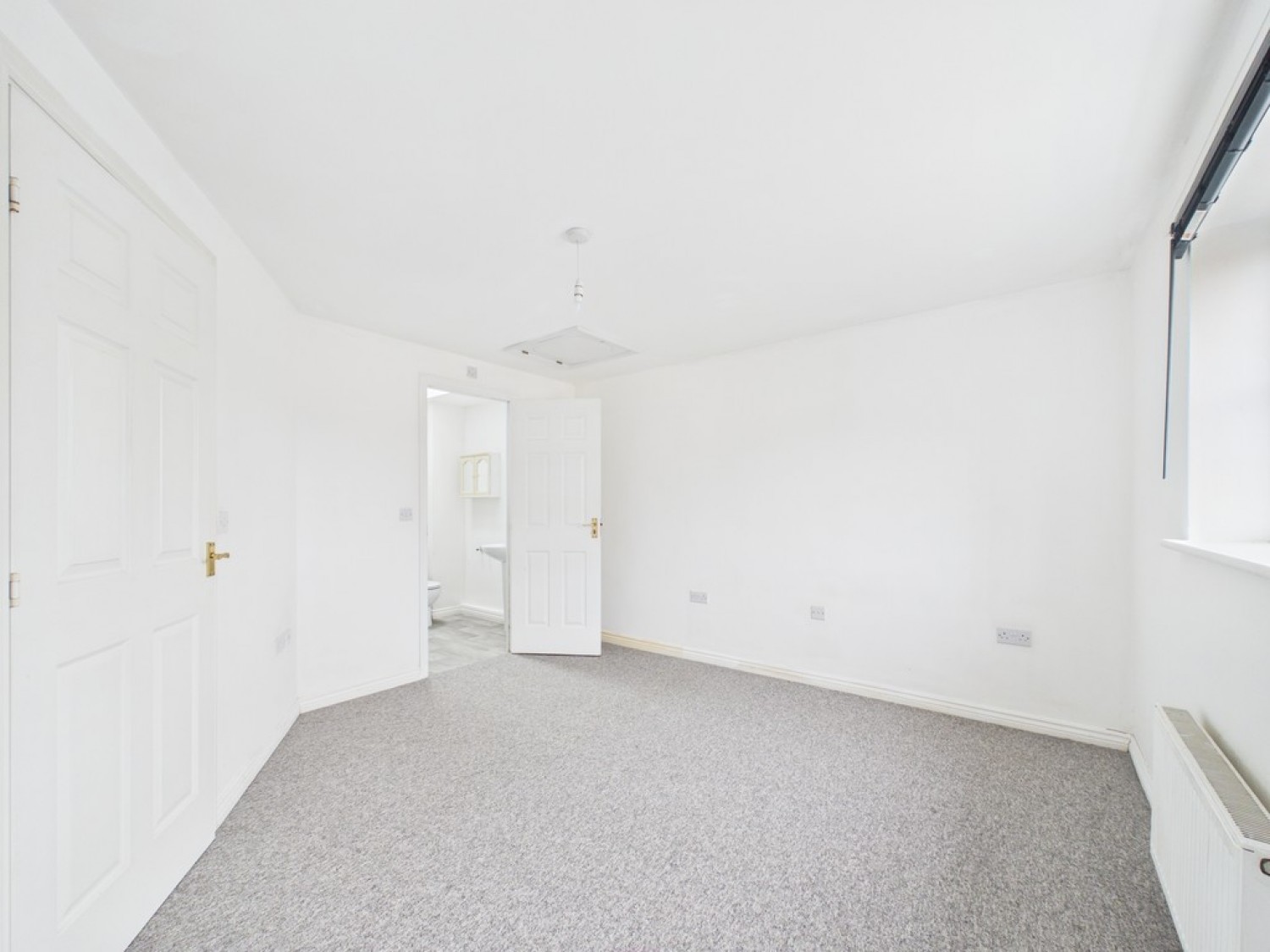 2 bedroom Flat for Sale Barlow Gardens, Beacon Park
