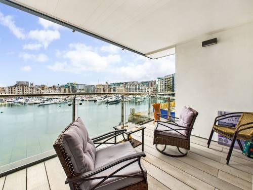 Marrowbone Slip, Sutton Harbour, Plymouth