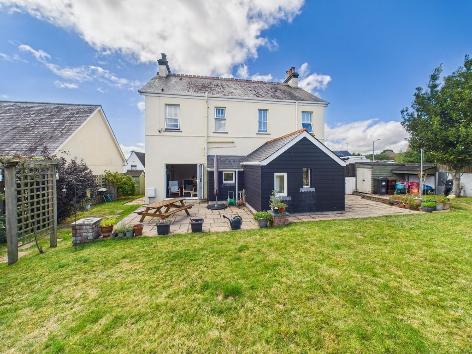 4 bedroom House for Sale Carbeile Road, Torpoint